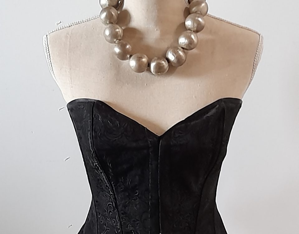 Schmuck selbst herstellen im Atelier